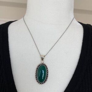 Oval Green Onyx Pendant Necklace 925 Sterling Silver